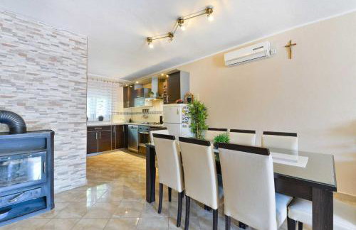 Holiday House MERI, 5+2, Benkovac - Foto 10