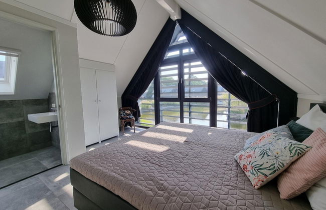 Luxurious Detached Water Villa With Jetty - Foto 36