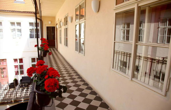 Golden Three Crowns - Foto 54