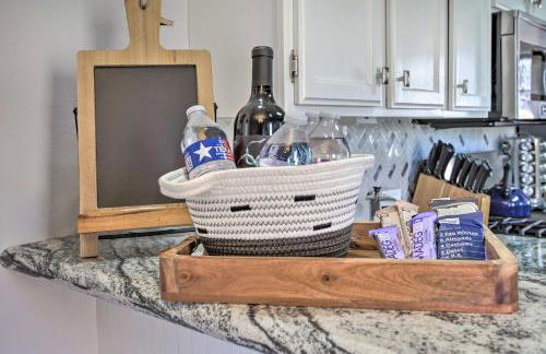 Walk to Restaurants Getaway Less Than 1 Mi to Seawall! - Foto 8