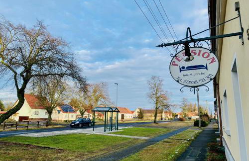 Top-moderne Ferienwohnung und Apartments auf früherem wunderschönen Bauernhof im Elbe-Elster-Kreis in Brandenburg bei Herzberg-Elster, Schönewalde, Holzdorf - Foto 16