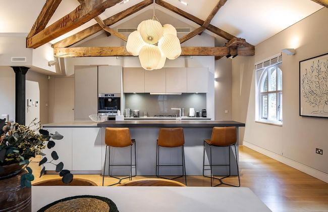 Pepys House: A Modern Touch of History - Foto 49