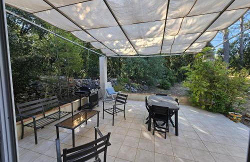 gite T2 au milieu de la nature - Foto 6