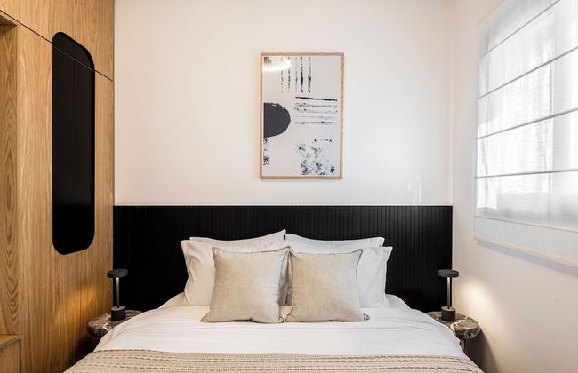 Mate GEORGE - By HOMY - Foto 16