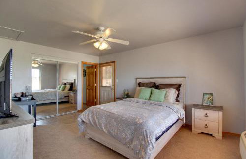 Families Welcome! Overgaard Cabin with Playground - Foto 11