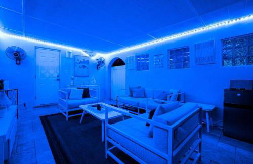 ~Villa Victoria Luxury! (Pool)~1 mile from beach - Foto 32