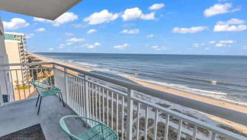 Ocean View 1BR Condo with Private Balcony - Photo 4