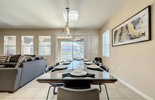 Solterra Resort Davenport FL Clubhouse Area - 7 Bedroom 6 Bath Home with Private Pool Spa - Lazy River 20 min from Disney - Foto 65