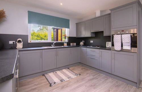 Calm Scottish Country Escape with Hot Tub Sleeps 6 - Foto 15