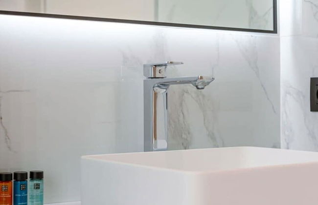 Luxurious Penthouse With Beautiful Seaview - Photo 35