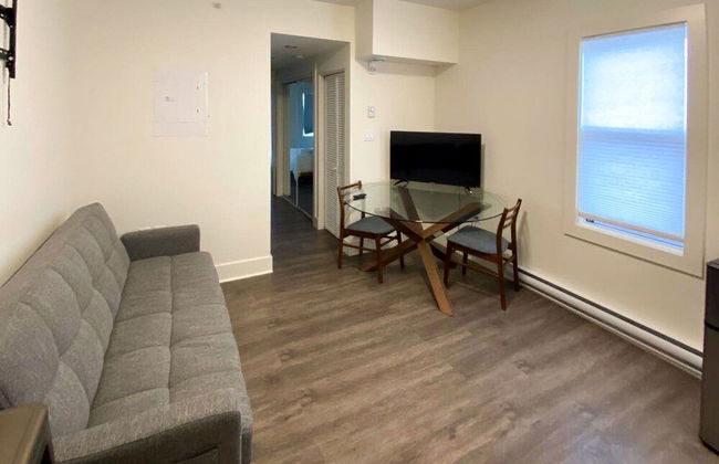 Calming 1bedroom Units With Balcony And City View - Photo 5