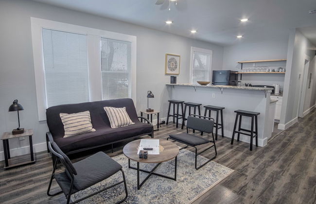 Impressive Cozy Historic 3BR Apt 101 Near Downtown - Foto 10