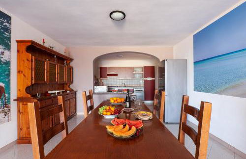 Villa piscina giardino recintato 5 camere WiFi barbecue Aria condizionata - Foto 10