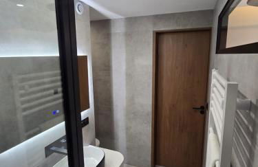 Le 34 Urban luxury Cinema et Terrasse - Centre Gare - Accès autonome - Foto 22