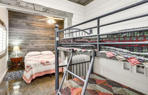 Cozy Cabin on Big Pine Lake with Dock and Fire Pit - Foto 18