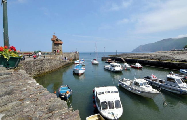 Seaview 1 Bed Apartment Sleeps 4 - Balcony - Tv - Foto 16