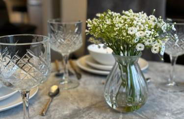 Modern 2BR Cottage Flat - Foto 25