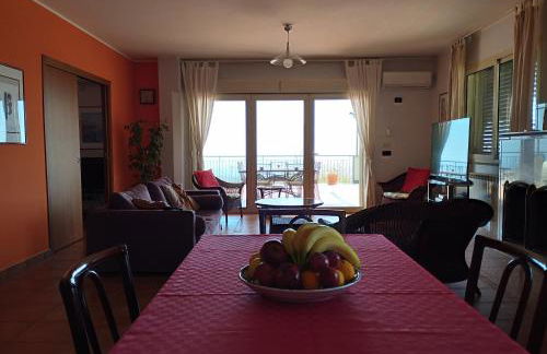 Villa Capogrecale - piscina riscaldata - Foto 10