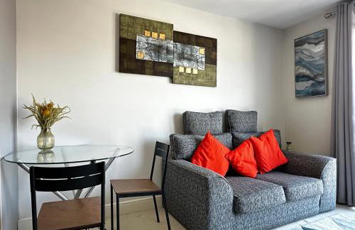 Seaside APT with Harbour View - Foto 17