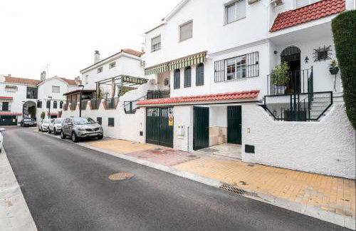 BeHouse Mairena - Photo 37