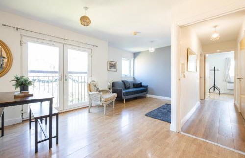 Cosy, Central 2 Bed flat parking - Foto 5