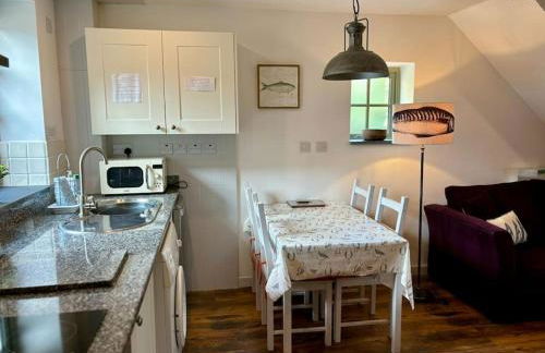Little Bream - pretty cosy cottage, sea views, walk to the beach - Foto 31