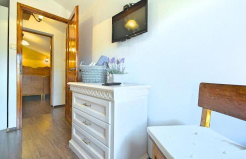 2 Bedroom Beautiful Home In Labin - Foto 28