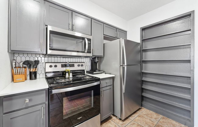 Prime Location Chic 1BR Fast Wifi 7 Min to Downtown - Foto 10