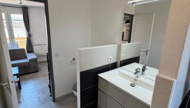 Petit cocon à deux pas d aix - Foto 2