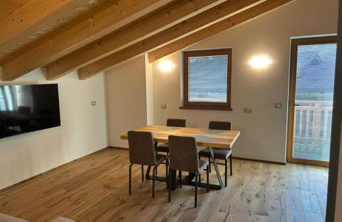 Lago House - Photo 24