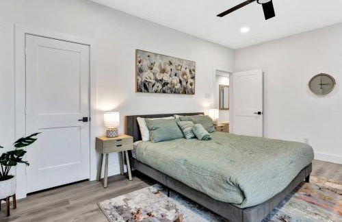 Elegant 3BR Home w/ Rooftop • 5 min to Downtown - Foto 48