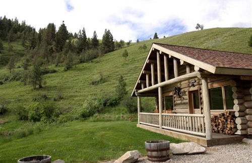 Montana Mountain Glamping: Charming Log Cabin with a Private Hot Tub in Darby - Foto 1