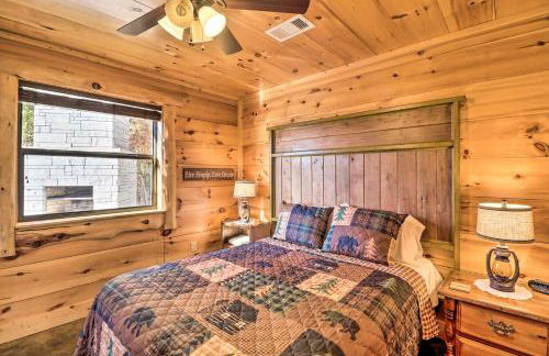 Mountain View Hideaway with Outdoor Fireplace! - Foto 13