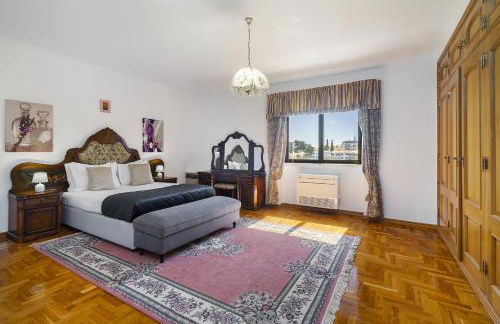 WHome Perfect Family Hideout Residence w/AC & 4BR + 5BA - Foto 4