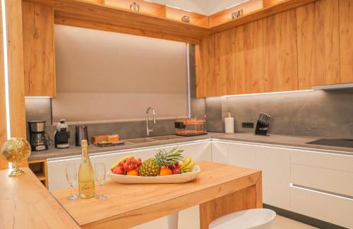 City Compass Luxury Villa - Photo 6