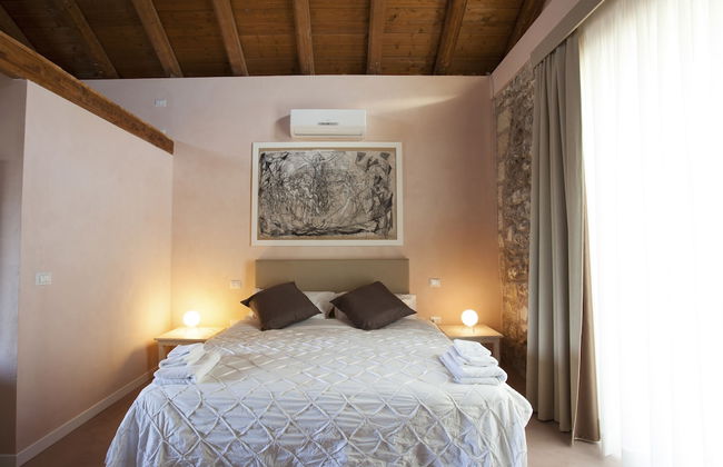 Falcon Home Resort - Photo 14