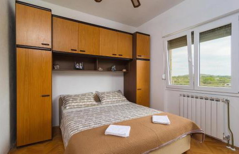 Stunning Apartment In Gornje Selo - Foto 18