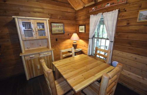 Multiple cabins at Cabin Fever - Foto 9