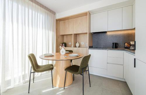 Raise Se7en Apartments - Foto 48