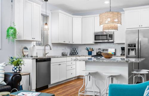 The Heart of TC 2BDR Ground Floor Condo in Downtown TC 2846 - Foto 4