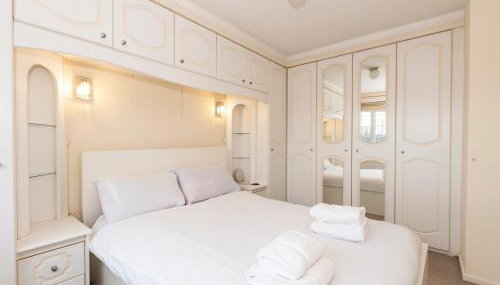 Spacious 3-Bed Home Woolwich O2 Crossrail - Pass the Keys - Foto 1, Other