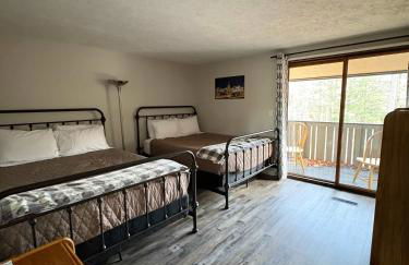 Mountain Villas Condo Retreat for 12 - Photo 9