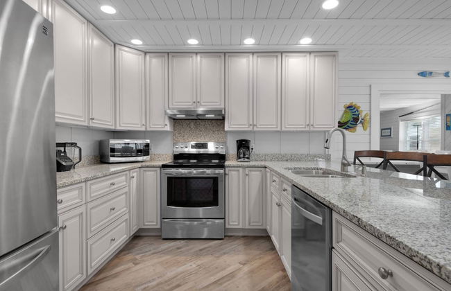 Sunset Escapes B - Photo 28