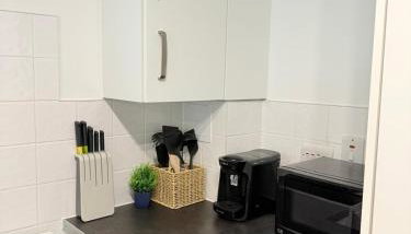 Modern 1-Bed Flat, Sleeps 4 - Foto 3, stove
