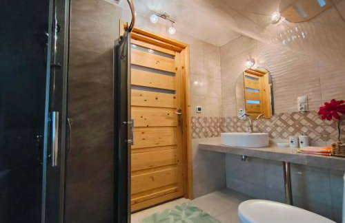 Chata nad Roztokami - Foto 56