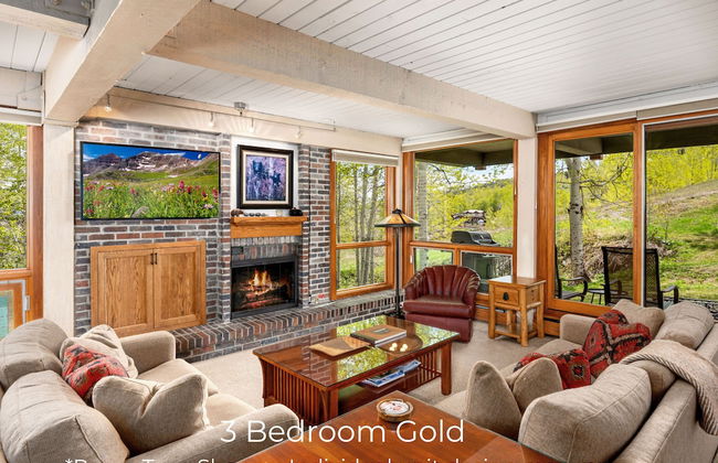 Top of the Village - Foto 49