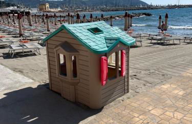 Vicino al mare sulla pista ciclabile - Foto 28