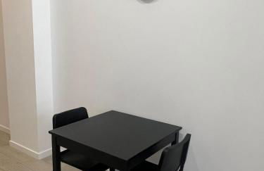 HERMOSO PISO a 3 min de la ESTACION DE BUS Y TREN AVE - Photo 14