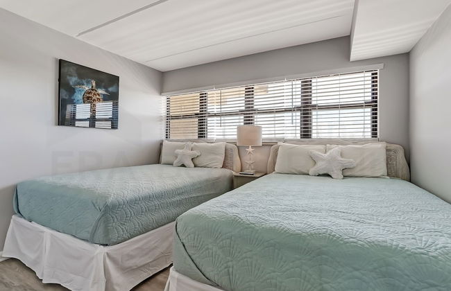 Fully Remodeled Condo with Atlantic Ocean View and Access to Private Fishing Pier by RedAwning - Foto 6