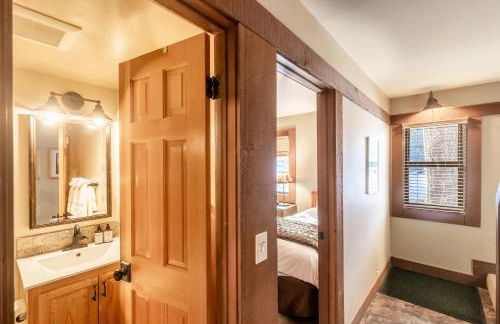 Cozy Aspen Grove 2 bed 2 bath condo - Foto 13